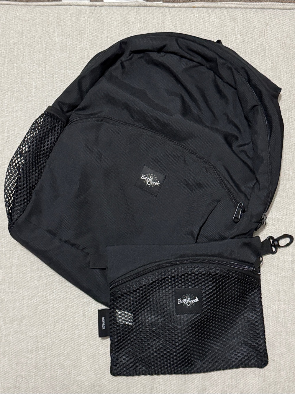 Eagle Creek Backpack-Black-Lightweight-Incl Mini Day Pouch-2 Compartment